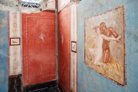 El mito griego de Hipólito y Fedra luce en unos frescos hallados en Pompeya