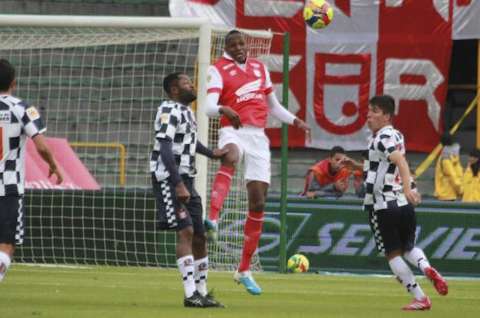 Pálido empate entre Santa Fe y Chicó en El Campín
