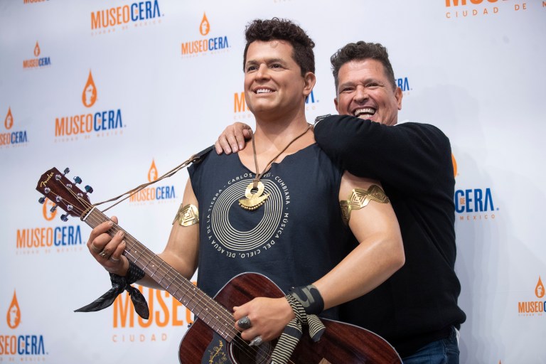 Carlos Vives desvela su figura de cera en museo de Ciudad de México