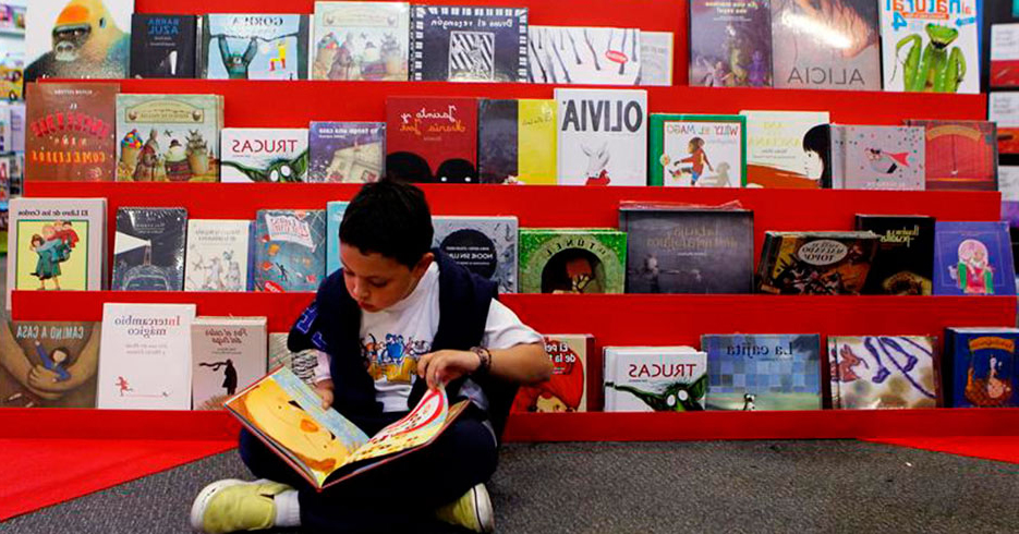 La Feria Internacional del Libro de Bogotá, creada en se creó en 1988, reúne a integrantes de toda la cadena del libro y cuenta con una elevada participación del sector español.