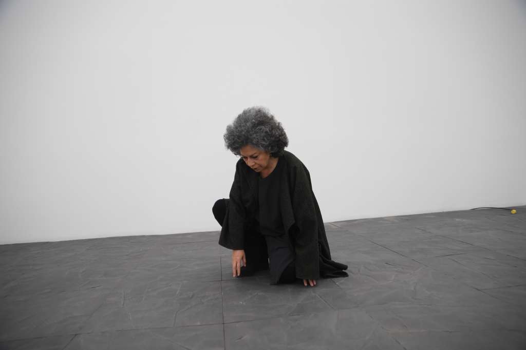Artista colombiana, presentará en Bogotá la obra “Fragmentos”, construida con 37 toneladas de armas que entregaron las Farc.