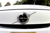 Volvo produce su último automóvil con motor de diésel