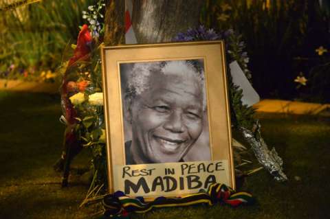 Sudáfrica conmemora primer año de la muerte de Nelson Mandela