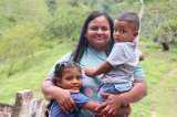 En Yalí, los firmantes de paz construyen un nuevo hogar 
