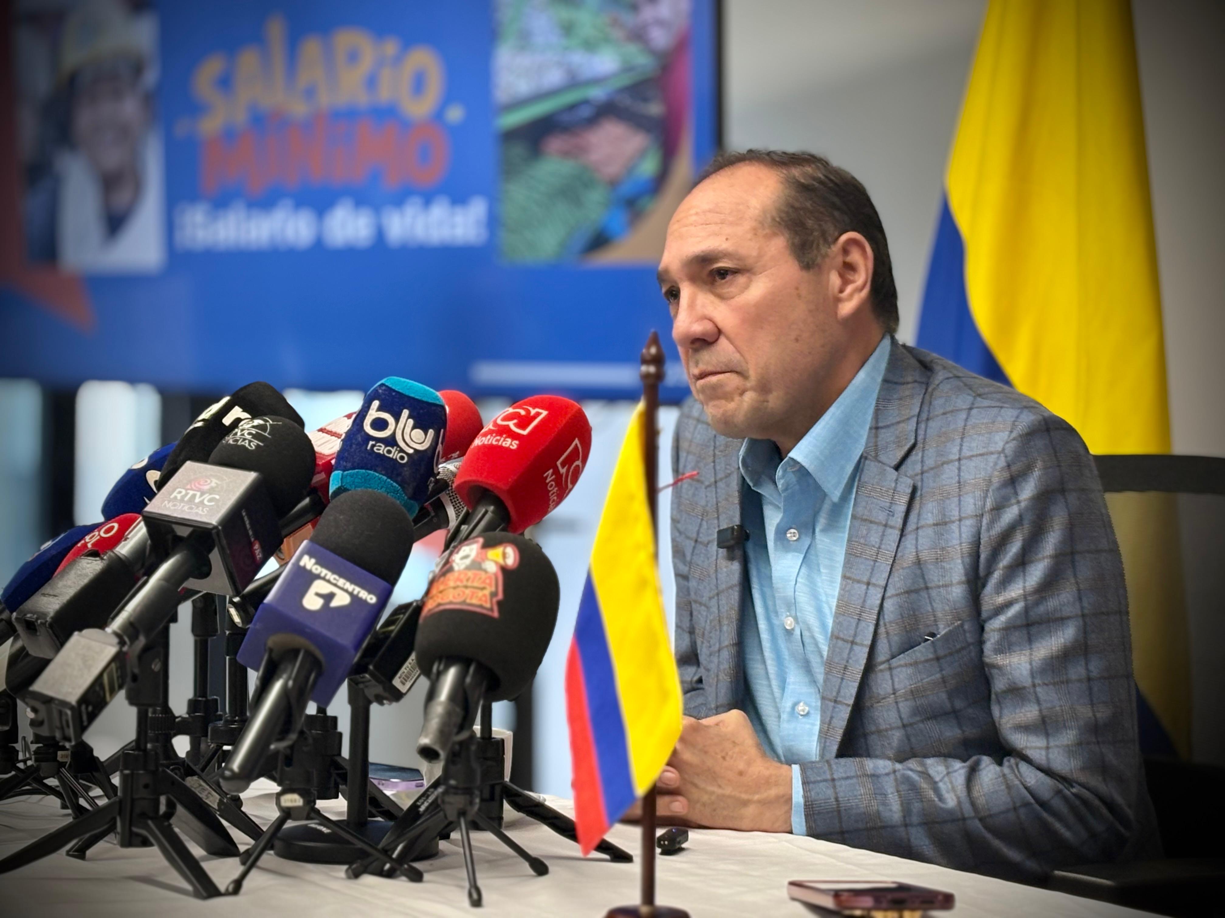 Ministro de Trabajo, Antonio Sanguino.