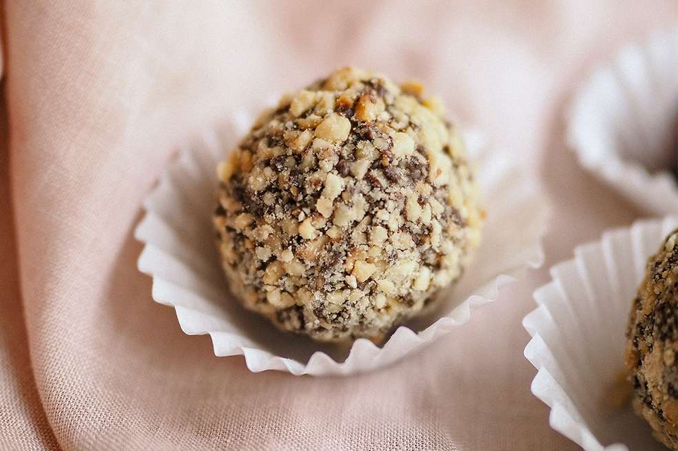 ¡Súper fácil! Prepara estas deliciosas trufas de chocolate con 3 ingredientes