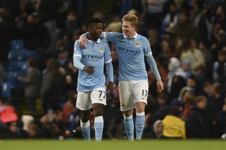 Leicester, United y Arsenal acechan el liderato del Manchester City