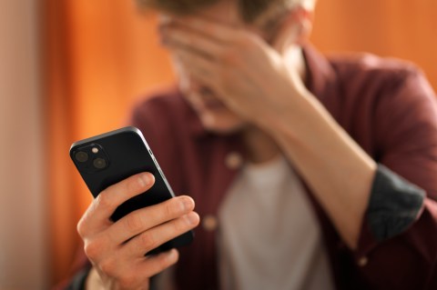¿Cómo verificar llamadas y enlaces de estafa usando ChatGPT? Acá le contamos
