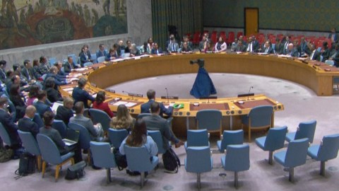 ONU exige cese “inmediato” de ataques hutíes en el mar Rojo