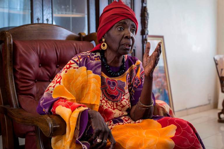 Aminata Sow Fall: «Solo la cultura y el diálogo pueden salvar a la humanidad»