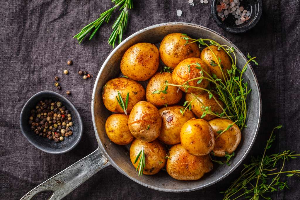 Papas al ajillo