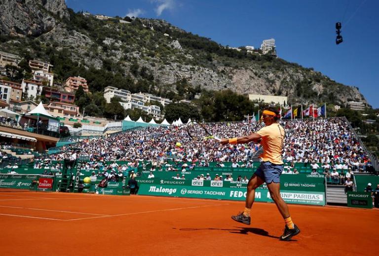 Rafa Nadal dedicó su triunfo en Montecarlo a Kobe Bryant