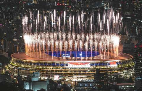 Fin de año y el dilema de los fuegos artificiales: ¿son los drones la solución?