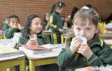 Distrito ha entregado 646.000 refrigerios durante la primera semana de clases en casa