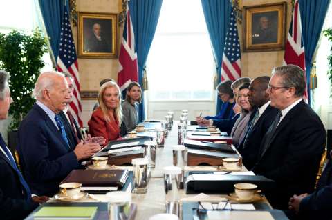 Misiles de occidente contra Rusia, en vilo tras reunión de Starmer y Biden