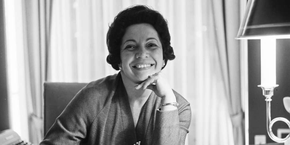 Esmeralda Arboleda Cadavid (1921-1997) fue una abogada y política colombiana. Lideró el movimiento sufragista en Colombia junto a su compañera Josefina Valencia de Hubach. Fue la primera mujer senadora de la República, de 1958 a 1961, y la primera mujer embajadora.
/ Archivo
