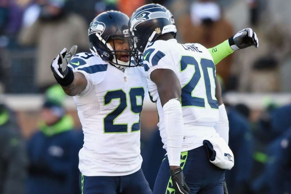 Los Seahawks y las Panteras disputarán el partido más atractivo de los encuentros divisionales en la postemporada de la NFL. Foto: AFP