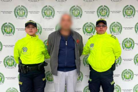 Capturan a un hombre señalado de camuflar cocaína en pianos y generadores eléctricos
