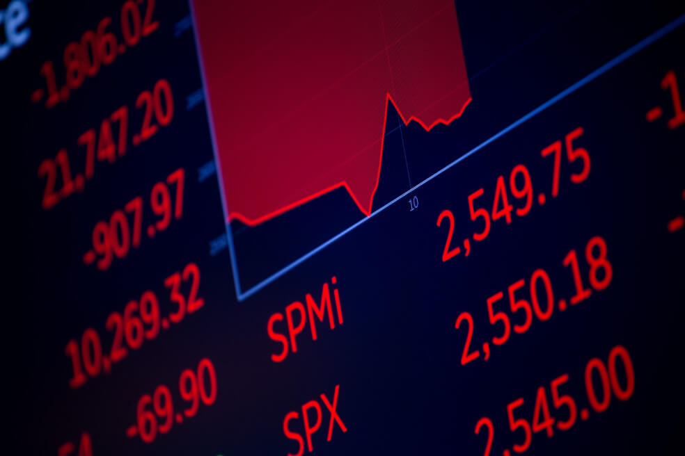 Este cierre temporal no afectará los intercambios, que continuarán online como ocurre con la mayoría de las demás plazas bursátiles como el Nasdaq. / Bloomberg