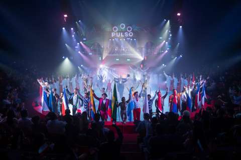 Una noche en el circo: así se vive el show que desafía la gravedad