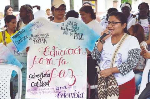 "¡La paz sin las mujeres, no va!"