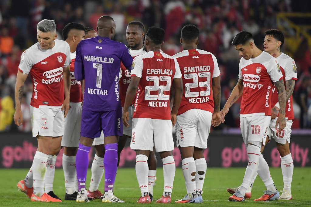 Jugadores de Santa Fe, en el partido ante La Equidad por la fecha trece de la Liga Betplay 2025-II.