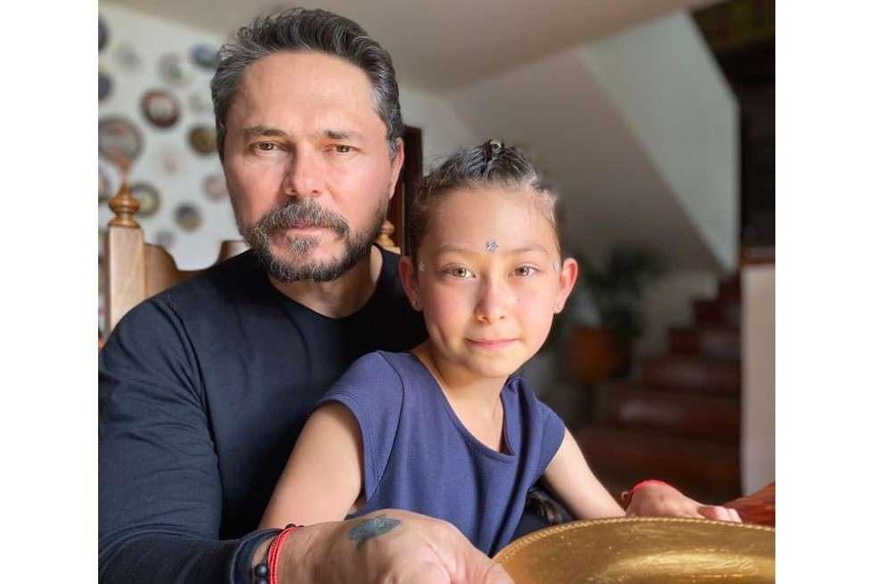 El actor Lucho Velasco dialogó con Vea y expresó su felicidad por el ‘debut’ de su hija como actriz y sus nominaciones a los Premios India Catalina. “Se me aguaron los ojos”.