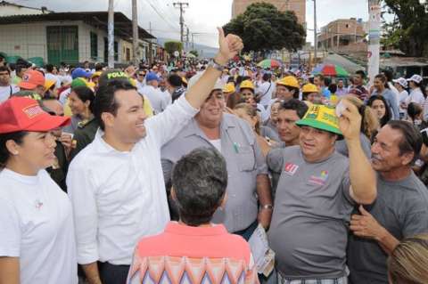 Didier Tavera es el nuevo gobernador de Santander
