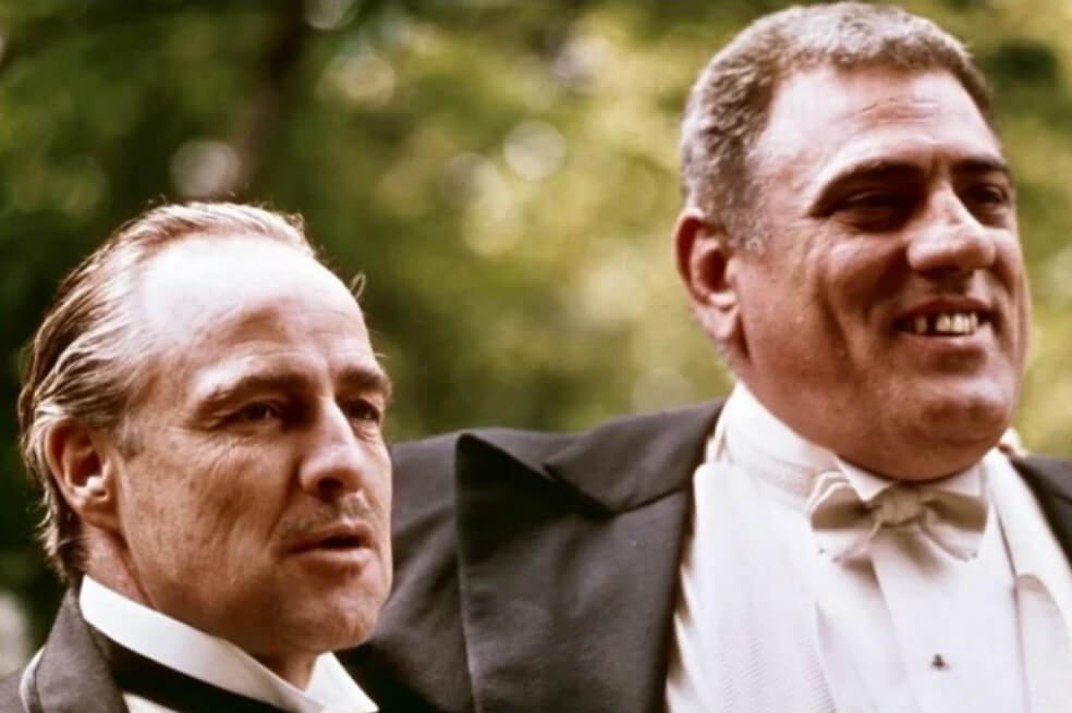Una escena de la cinta "El Padrino" en la que aparece Lenny Montana, el actor que dio vida Luca Brasi. / Paramount Pictures