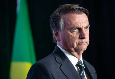 “Bolsonaro debería ser investigado por genocidio”, ministra de ambiente de Brasil
