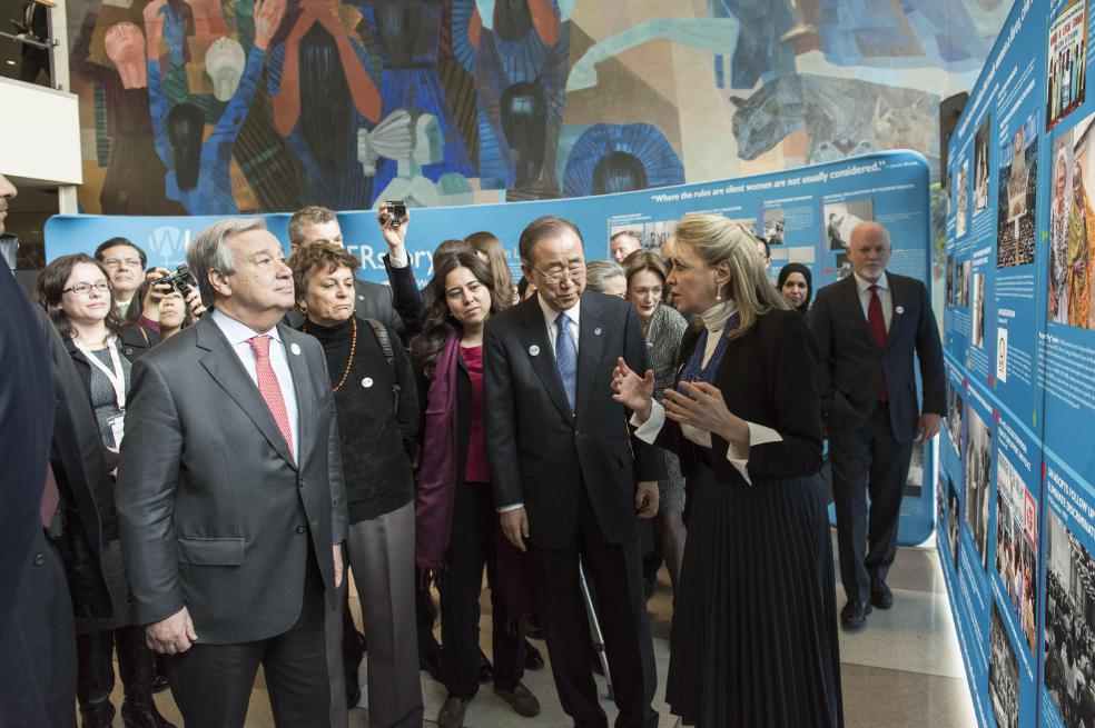 La embajadora colombiana en la ONU, María Emma Mejía, inauguró la exposición sobre las mujeres. El secretario saliente, Ban Ki-moon, y el entrante, António Guterres, la acompañaron. / Archivo Particular