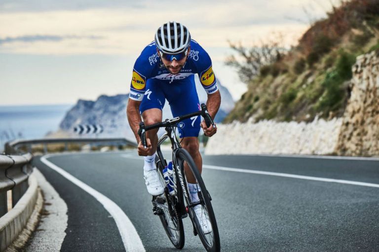 Fernando Gaviria sufrió fractura del metacarpo de la mano izquierda