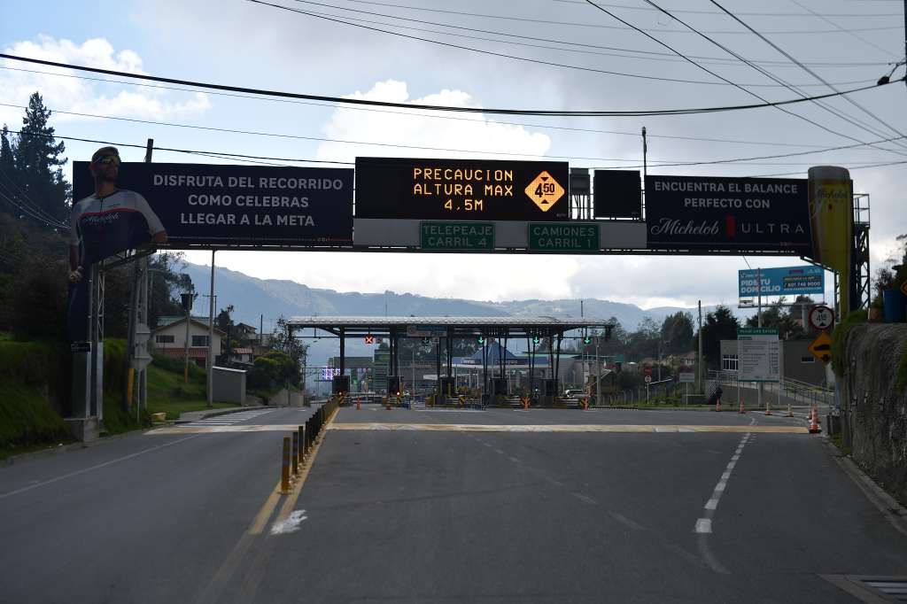 Peaje los Patios ubicado en la vía a La Calera