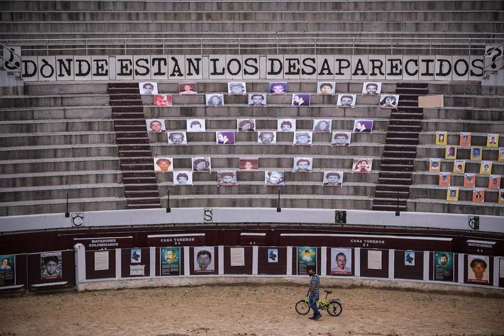 Este 30 de agosto se conmemora el Día Internacional por las Víctimas de Desaparición Forzada. En Colombia, se estima que hay más de 80.000 personas desaparecidas por el conflicto armado.