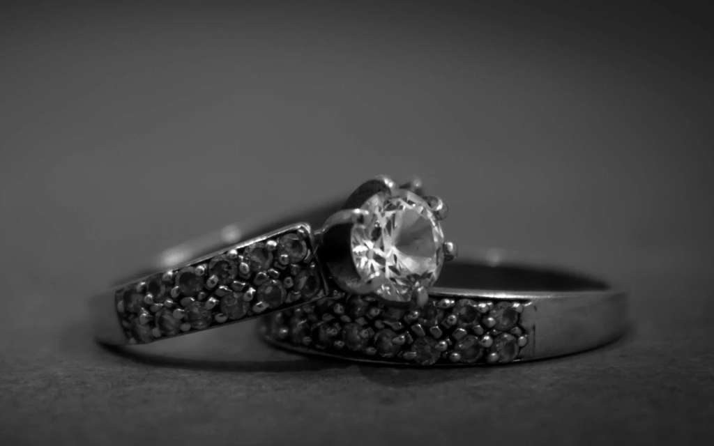 Anillo de plata