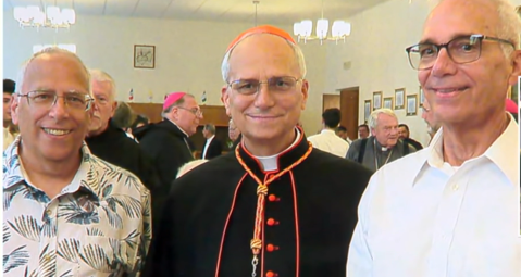 El papa León XIV jugaba a dar misa en el patio: hablan los hermanos Prevost