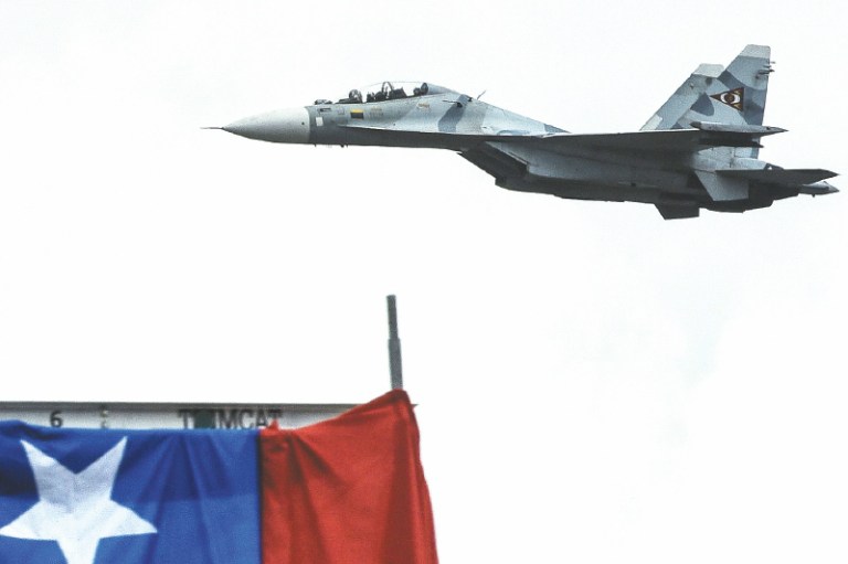 El cara a cara en el poder militar entre Colombia y Venezuela