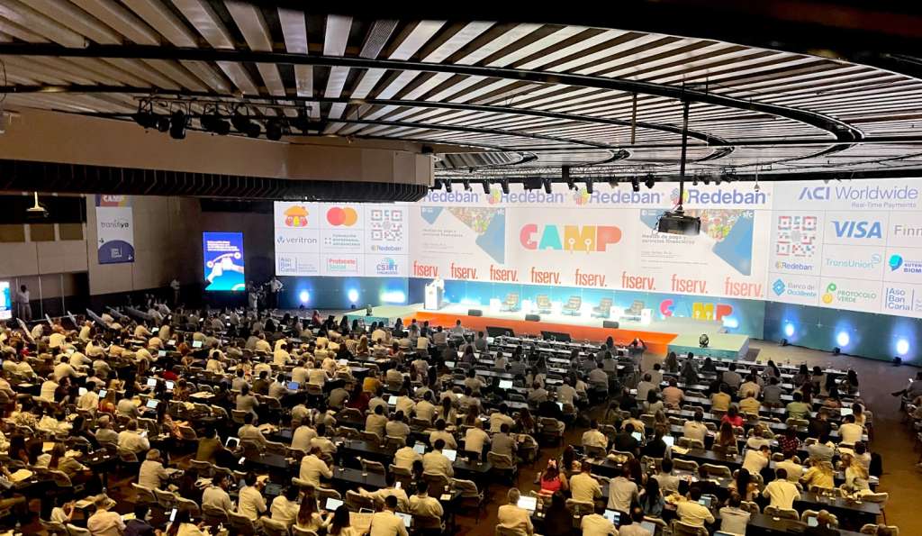 El Centro de Convenciones Cartagena de Indias (CCCI) es un icono de cumbres mundiales, congresos, foros, entre otros elementos de reuniones.
