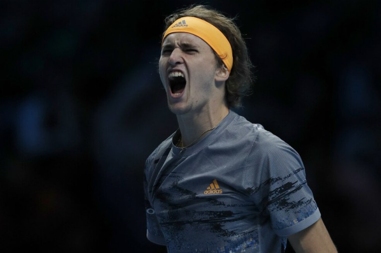 Zverev y Tsitsipas sorprenden en el Torneo de Maestros de la ATP