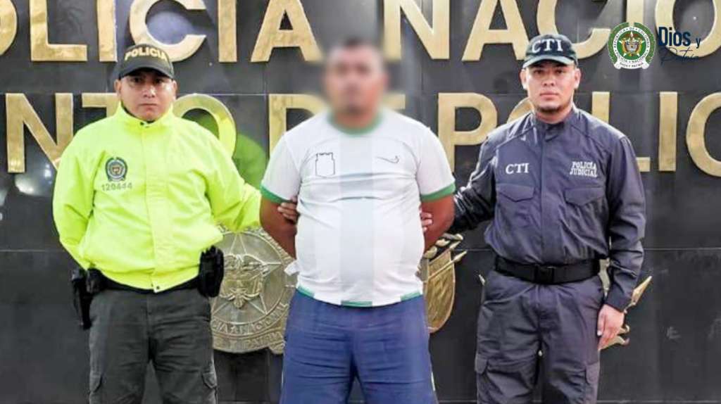 Se trata de Miguel Quichoya Guzmán alias El Indio, quien estaría detrás del asesinato de tres líderes comunales de los municipios de Villagarzón y Puerto Caicedo.