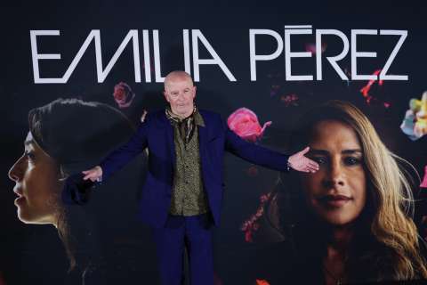 A pesar de las críticas, Jacques Audiard dice que “No cambiaría ‘Emilia Pérez’”