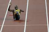 Usain Bolt sufre un calambre en el isquiotibial izquierdo