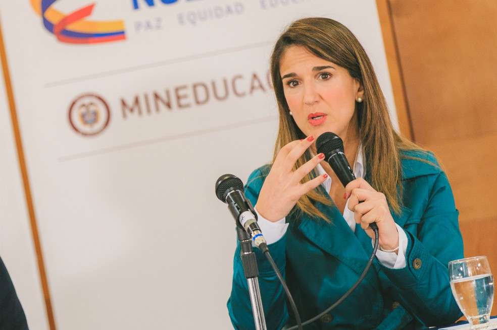 Ministra de Educación, Yaneth Giha.