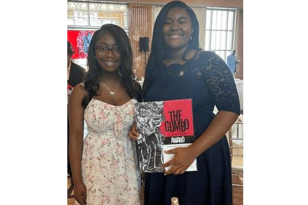 Ne'Kiya Jackson y Calcea Johnson describieron cinco nuevas formas de demostrar el teorema mediante trigonometría. Además, en otro método revelan cinco pruebas más.