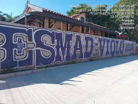 “ESMAD VIOLÓ AQUÍ!”