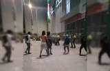 Plantón en rechazo a supuesto abuso sexual terminó en enfrentamientos en Bogotá