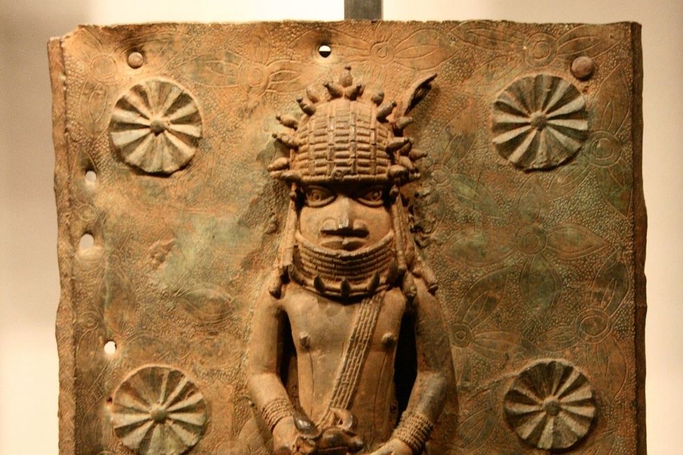 Aunque la colección más grande de piezas se encuentra en el Museo Británico en Londres, hay por lo menos 1.100 artefactos regados en museos alemanes.