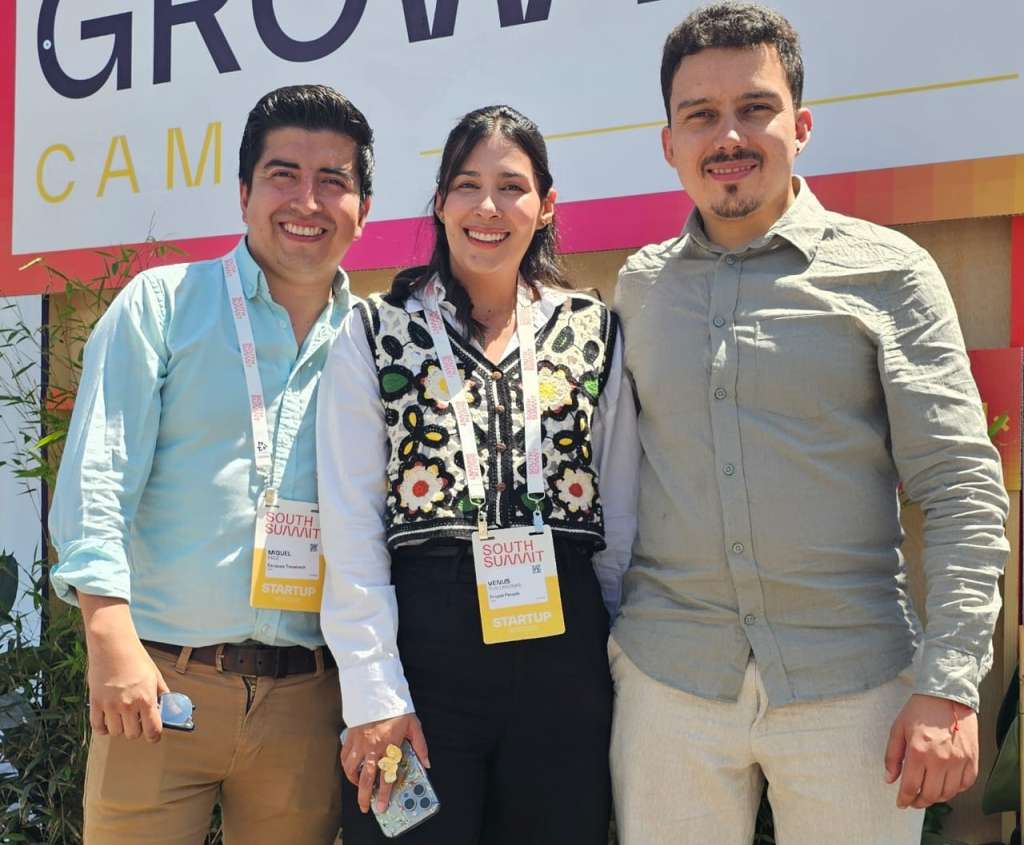 Miguel Páez, de Escappy; Venus Toro, de Propel People; y Felipe Teneche, de Xertify.