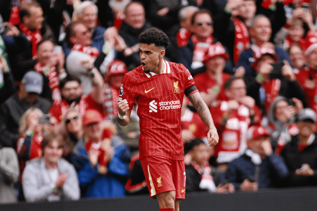 Con goles de Luis Díaz y Virgil van Dijk, Liverpool encaminó su título de la Premier League.