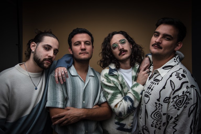 La banda venezolana Anakena llega a Bogotá con su nuevo sencillo “Casi algo”